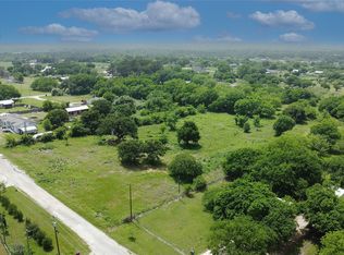2013 Tepar Ln, Cleburne, TX 76031