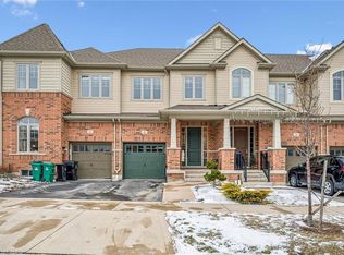 42 Stonehill Ave, Kitchener, ON N2R 0N8