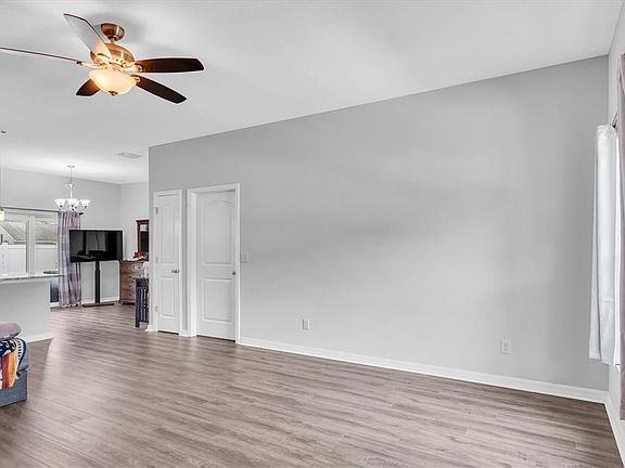 5th image of 5876 78TH AVENUE N