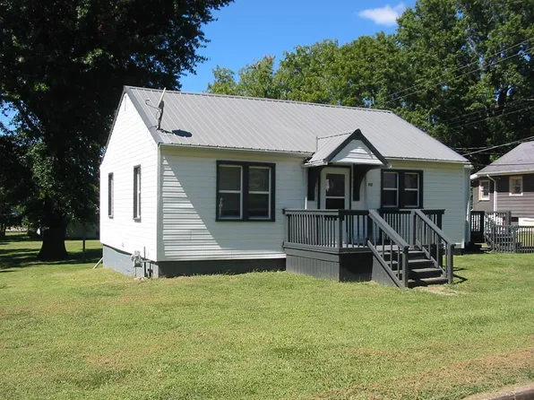 915 Strawbridge St, Brookfield, MO 64628
