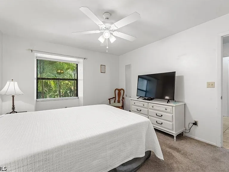 8565 Charter Club Cir #6 — Photo 16