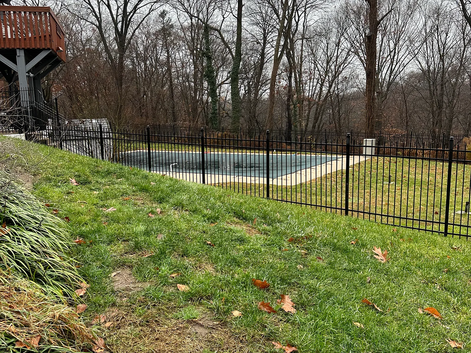4000 Gypsy Ln — Photo 2