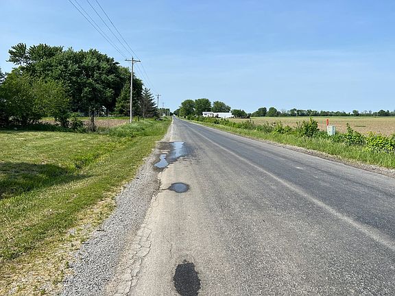 4th image of 1763 County Highway 12