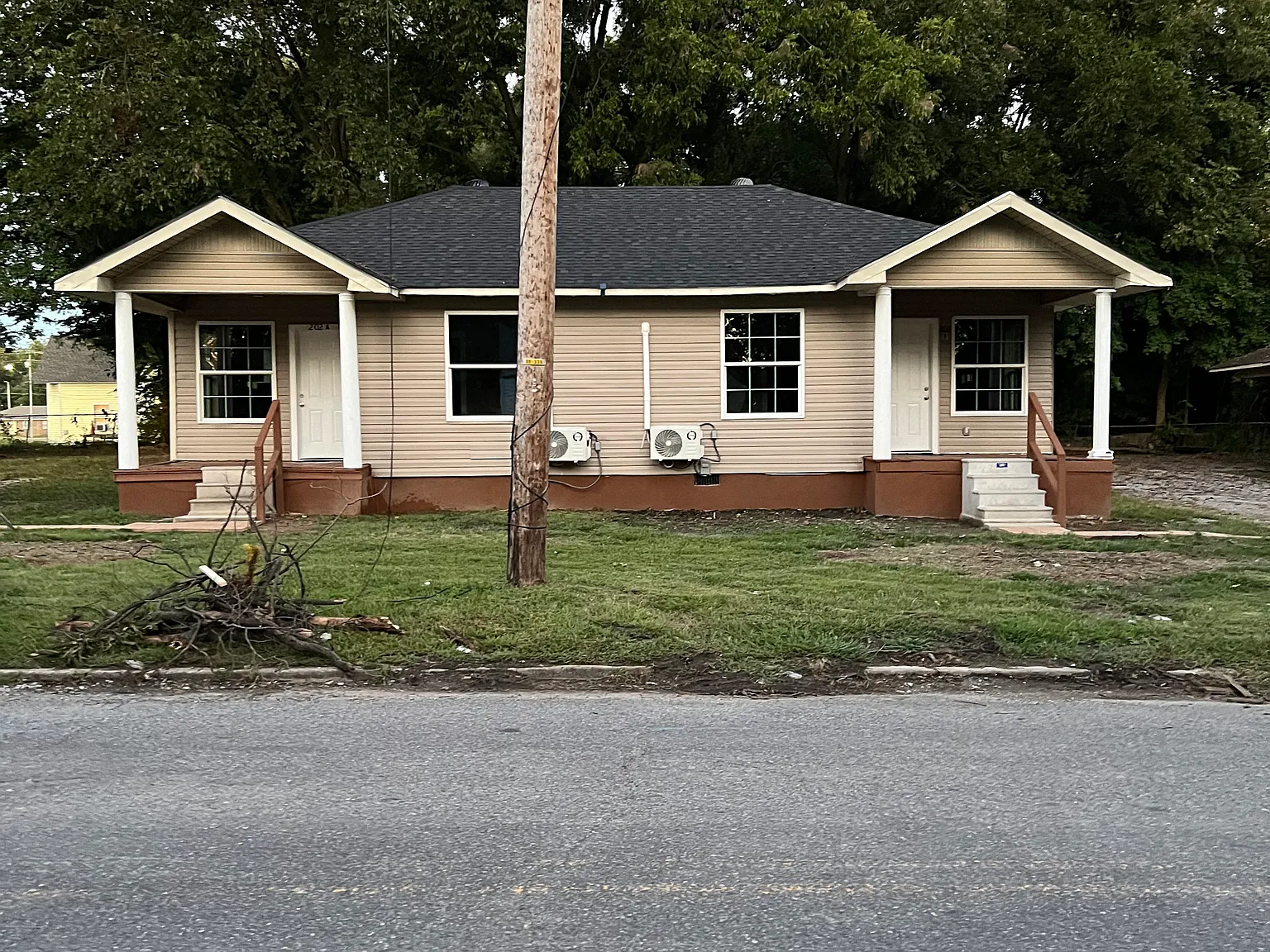 2 bed, $800 — Photo 1