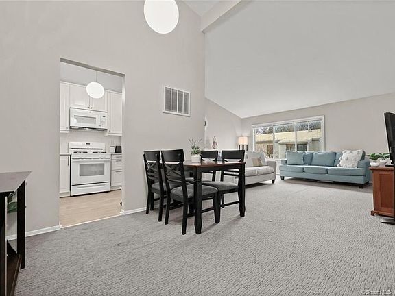 3rd image of 48 Olcott Way #48