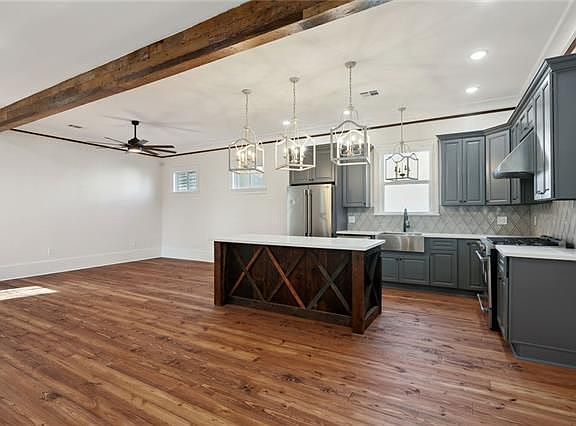 4th image of 2307 Dabadie St