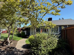 2315 Charnelton St, Eugene, OR 97405