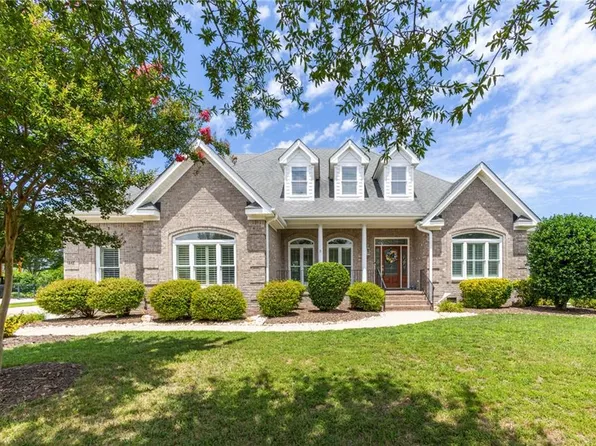 1848 Rein Ln, Virginia Beach, VA 23456