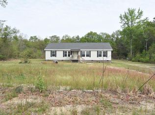 1079 Goose Platter Rd, Batesburg, SC 29006