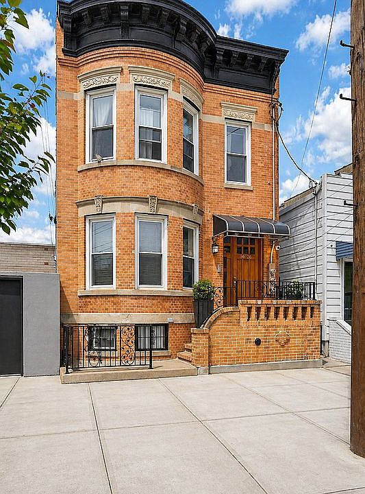 1st image of 36-26 11th St #B