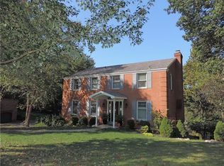 108 Weir Dr, Pittsburgh, PA 15215