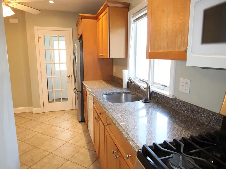 63 Foster St — Photo 17
