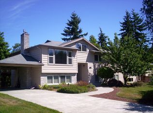 1011 Cascade Dr, Edmonds, WA 98020