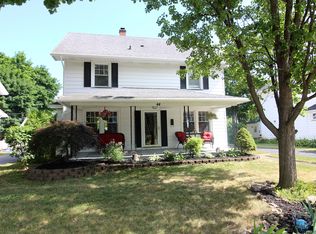 44 Northumberland Rd, Rochester, NY 14618