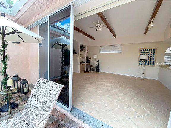 5th image of 3776 Amapola Ln
