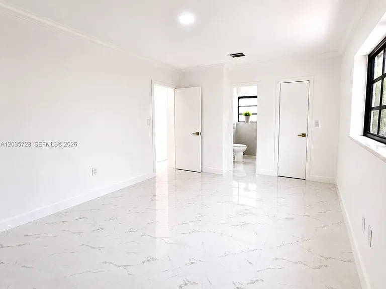 401 S Shore Dr — Photo 18