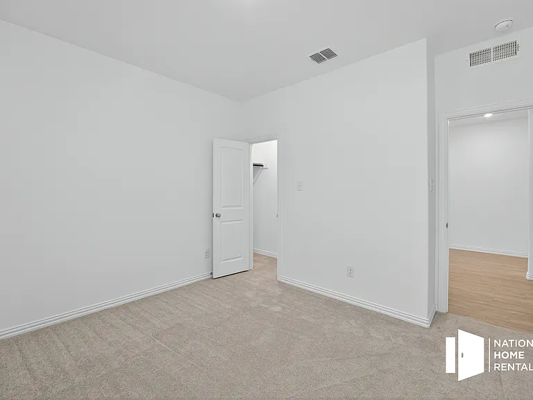 1337 Almond Rd — Photo 10