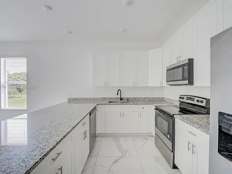 3306 56th St W — Photo 7