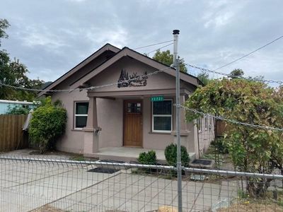 11731 East St, Fort Jones, CA, 96032