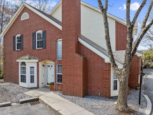 626 Smithfield Rd APT 604, North Providence, RI 02904