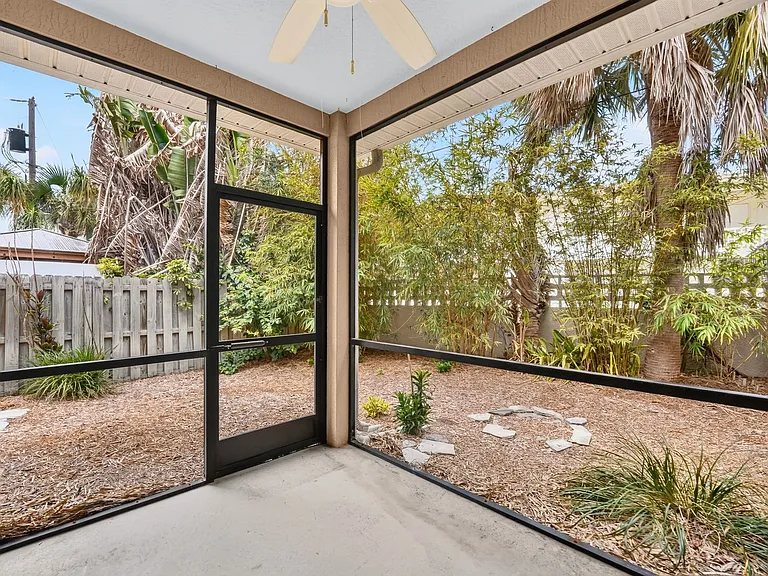 506 Tyler Ave — Photo 34