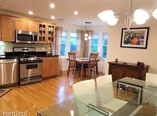34 Miller Rd UNIT 34, Newton, MA 02459