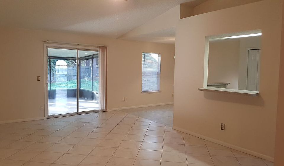 1st image of 2126 Saint Martins Dr W