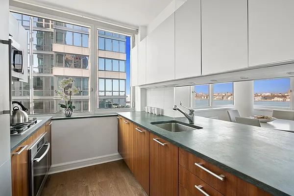 Sold by Corcoran | media 4