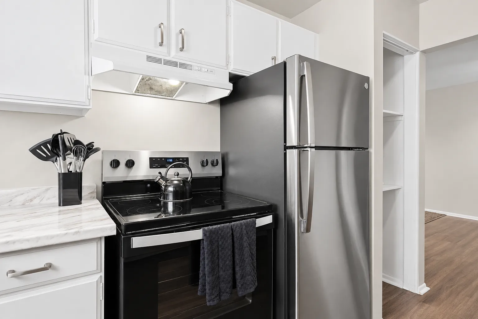 1 bed, $3,500 — Photo 4
