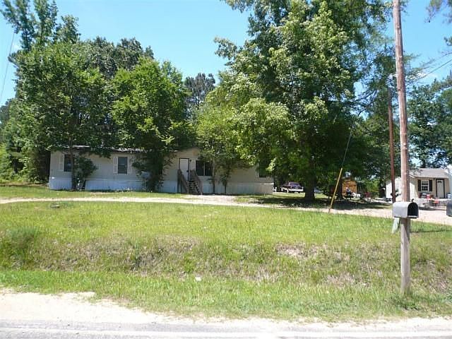 2nd image of 413 Dubard Boyle Rd