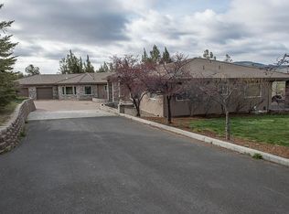 8300 SW Wiley Rd, Powell Butte, OR 97753