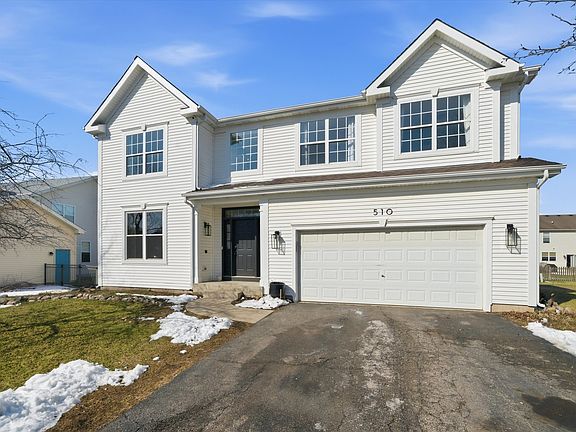 3rd image of 510 Golden Valley Ln
