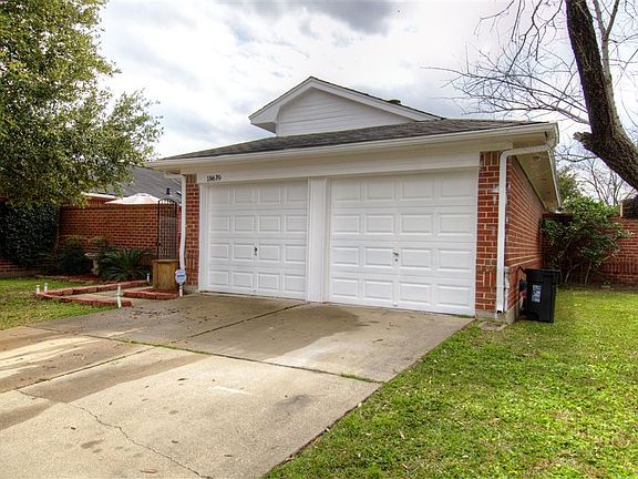 2nd image of 18619 Willow Moss Dr