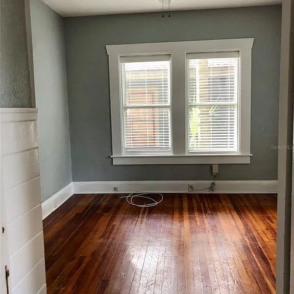 1209 E Comanche Ave — Photo 10