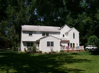 664 Valerie Rd, Newtown Square, PA 19073