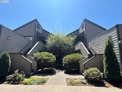 17007 SW Versailles Ln, King City, OR, 97224