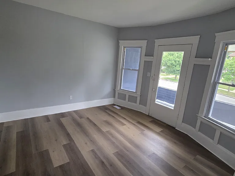 1477 E 106th St #1467 — Photo 3