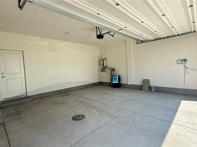 1513 Bat Hawk St — Photo 32
