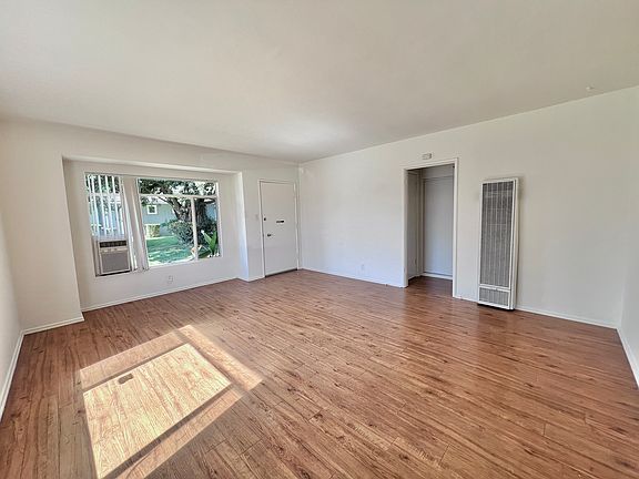 3rd image of 1920 N Hollywood Way #1920