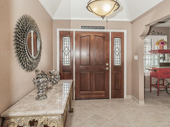 5th image of 1405 W Flora Avenue