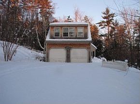 2nd image of 3 Brimstone Hill Rd