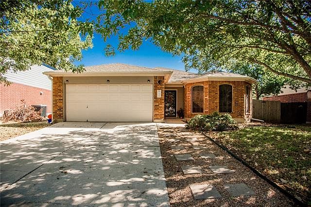 1st image of 825 Brandi Cir