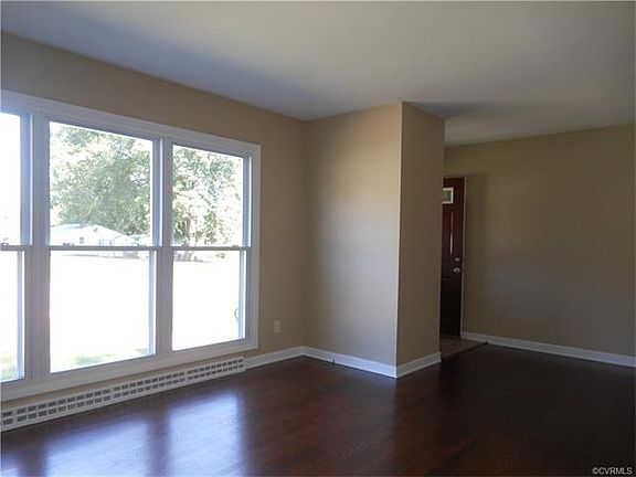 4th image of 2706 Portsmouth St