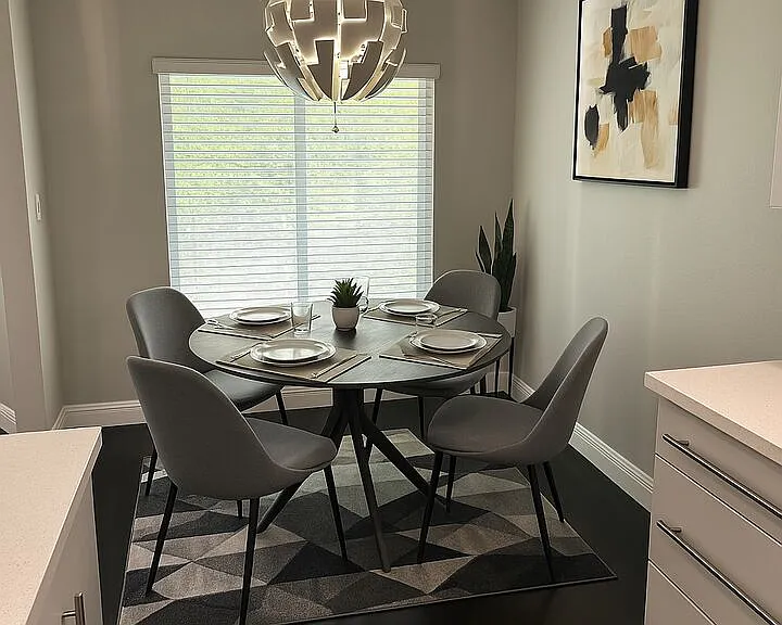 50 Elm Ave #5 — Photo 6