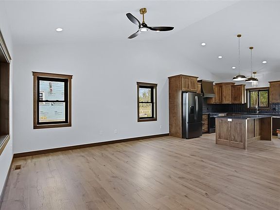 5th image of 3647 114th Street