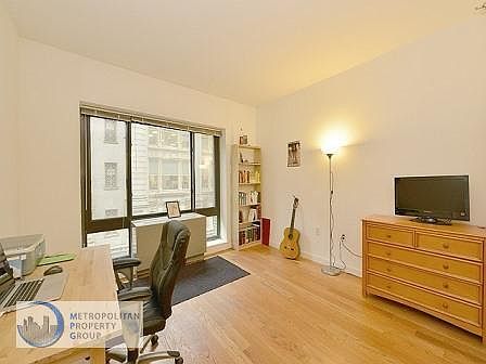 1st image of 11 W 17th St APT 7