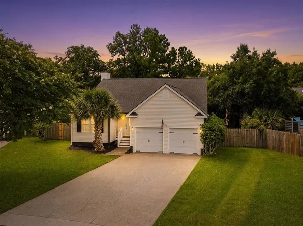 2001 Wadsbury Ln, Charleston, SC 29414