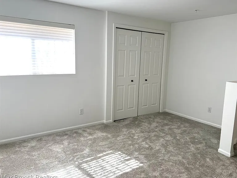 3111 Camden Dr — Photo 11