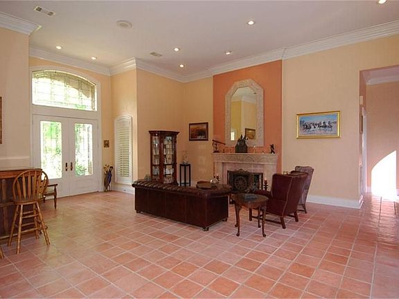 2nd image of 2110 Forest Falls Dr
