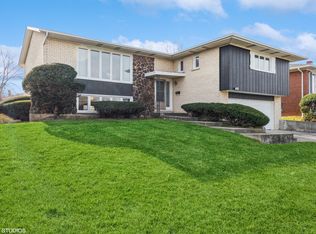 6404 151st St, Oak Forest, IL 60452